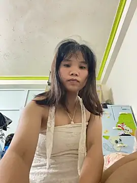 Ngoc-bbi online show from September 28, 2025, 5:07 pm