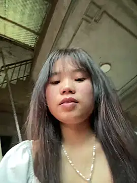 Ngoc-bbi online show from March 16, 2026, 6:39 am