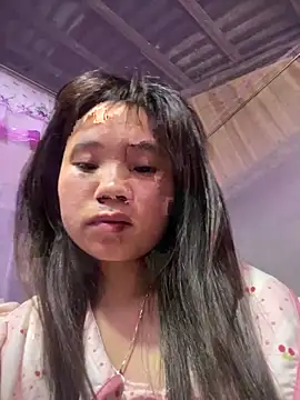 Ngoc-bbi online show from April 25, 2026, 4:37 pm
