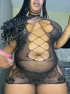 Snapshot of Ebony_Warlock_ chatting on July 17, 2026, 8:10 am Ebony Warlock online show from July 17, 2026, 8:10 am