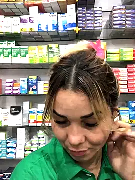 Snapshot of imoly99 chatting on October 27, 2025, 6:56 pm imoly99 online show from October 27, 2025, 6:56 pm