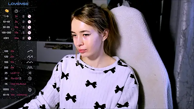 ZoyaMill online show from February 22, 2026, 8:24 am