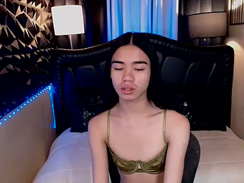 KatalunaBrown online show from March 13, 2026, 3:46 am