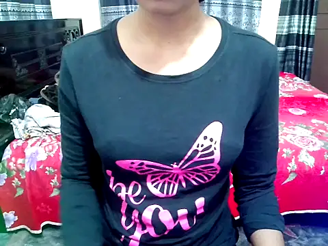 blackpori online show from December 4, 2025, 3:27 am