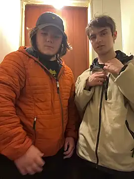 desiredude9 online show from February 1, 2026, 2:04 pm