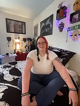 voorheesgirl online show from February 24, 2026, 8:40 pm