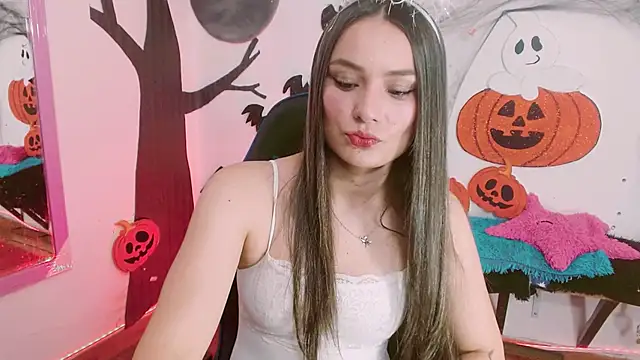 danna 888 online show from October 23, 2025, 7:12 pm