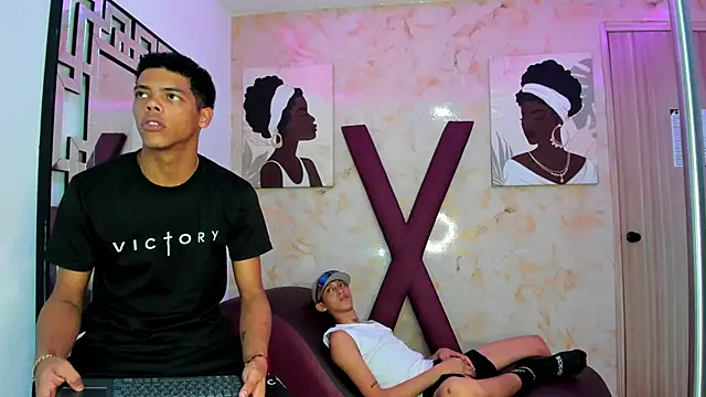 PRETTY FEM online show from February 7, 2026, 1:31 am