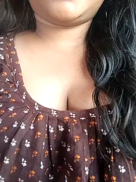 Aaradhya Sharma online show from October 27, 2025, 9:57 am