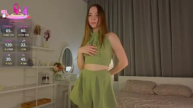 Snapshot of CarollSmithh chatting on October 10, 2025, 9:03 pm CarollSmithh online show from October 10, 2025, 9:03 pm