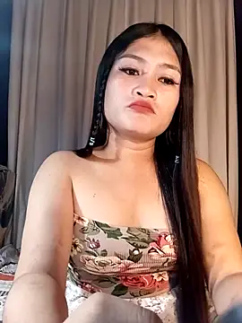 Snapshot of Naughtyalina2 chatting on November 5, 2025, 11:49 pm Naughtyalina2 online show from November 5, 2025, 11:49 pm