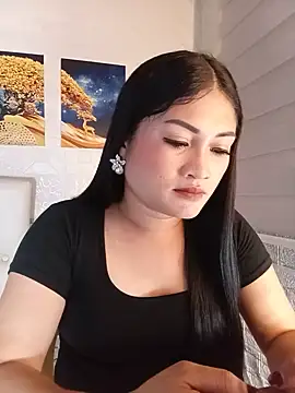 Snapshot of Naughtyalina2 chatting on July 28, 2026, 8:52 pm Naughtyalina2 online show from July 28, 2026, 8:52 pm