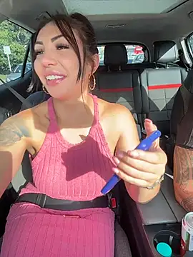 Snapshot of Sarahlove_90 chatting on September 25, 2025, 9:18 pm Sarahlove 90 online show from September 25, 2025, 9:18 pm