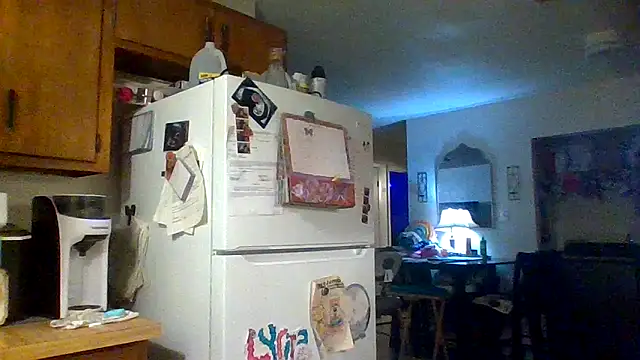 Snapshot of ScrawburryBBW chatting on November 5, 2025, 4:23 am ScrawburryBBW online show from November 5, 2025, 4:23 am