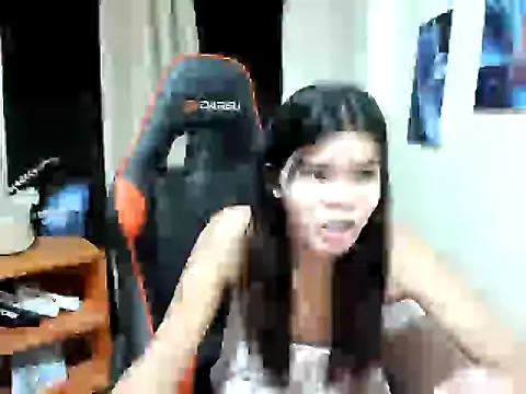 Snapshot of dianne_swift chatting on July 14, 2026, 11:10 pm dianne swift online show from July 14, 2026, 11:10 pm
