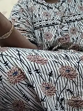 Snapshot of ARPITAGOYAL143 chatting on November 22, 2025, 6:01 am ARPITAGOYAL143 online show from November 22, 2025, 6:01 am