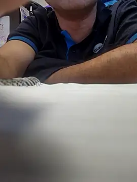 Snapshot of anggllaaa chatting on October 15, 2025, 5:51 am anggllaaa online show from October 15, 2025, 5:51 am