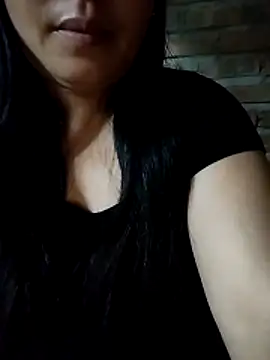 Snapshot of miss-su chatting on June 1, 2026, 3:25 pm miss-su online show from June 1, 2026, 3:25 pm