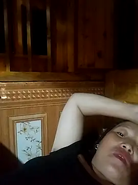 Snapshot of miss-su chatting on July 29, 2026, 1:31 pm miss-su online show from July 29, 2026, 1:31 pm