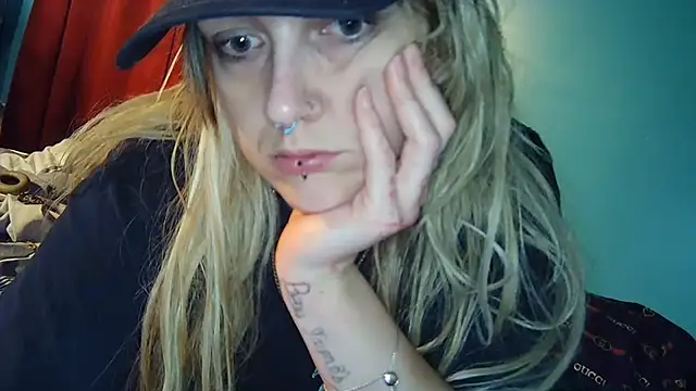 cutiekayls online show from July 21, 2026, 2:03 am