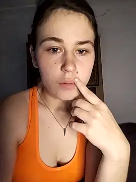 Snapshot of ToryTayler chatting on May 9, 2026, 7:41 pm ToryTayler online show from May 9, 2026, 7:41 pm