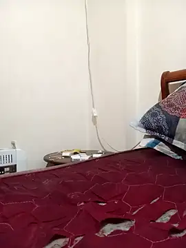 Snapshot of Dirtymorrocainbabe chatting on October 23, 2025, 8:13 am Dirtymorrocainbabe online show from October 23, 2025, 8:13 am