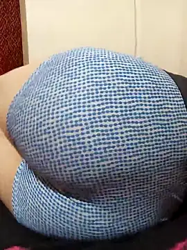 Snapshot of Dirtymorrocainbabe chatting on November 2, 2025, 1:35 pm Dirtymorrocainbabe online show from November 2, 2025, 1:35 pm