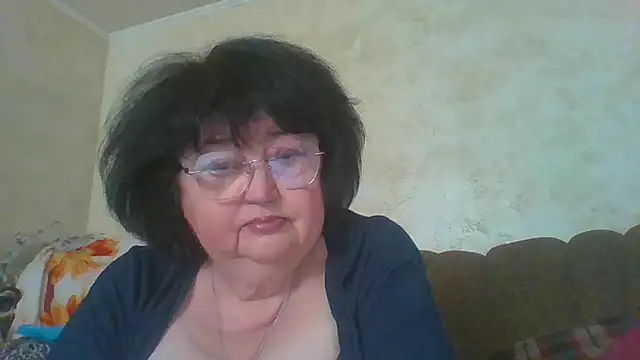 MilaSky5303 online show from March 12, 2026, 2:01 pm