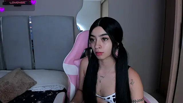 EmystarX online show from March 17, 2026, 12:37 am