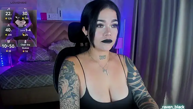  raven black online show from April 29, 2026, 12:53 pm
