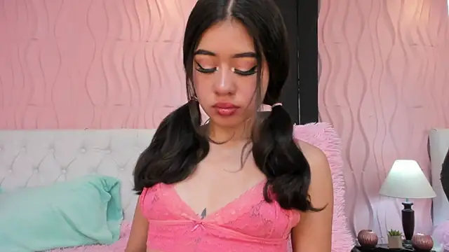 Snapshot of Dulceemia_ chatting on September 10, 2025, 7:25 pm Dulceemia online show from September 10, 2025, 7:25 pm