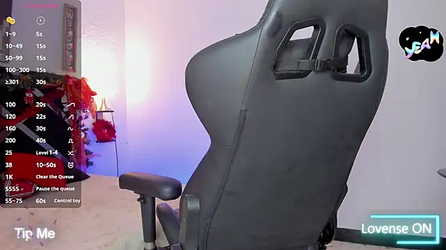 Snapshot of Adan_Oriol chatting on December 17, 2025, 7:42 pm Adan Oriol online show from December 17, 2025, 7:42 pm