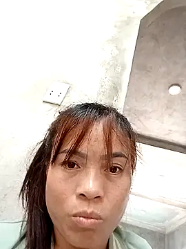 Maymay0033 online show from October 17, 2025, 12:58 am