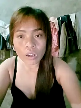 Maymay0033 online show from October 19, 2025, 6:47 am