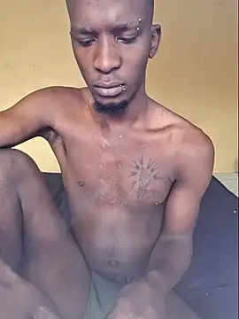 RAWFREAKYVERSE online show from December 22, 2025, 5:26 am