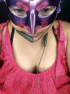 mimi87hoty online show from August 1, 2026, 10:58 am