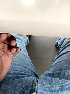 Senurak99 online show from September 18, 2025, 9:00 am