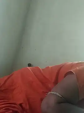 humtum2254 online show from September 21, 2025, 6:15 am