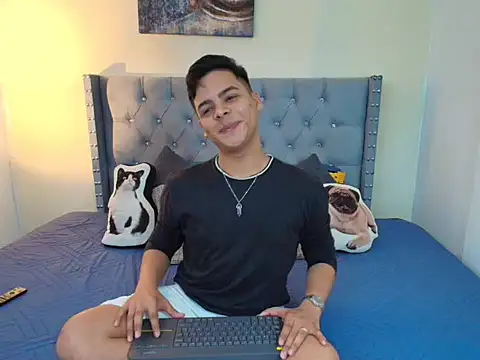 stewart mateo  online show from October 10, 2025, 1:59 am