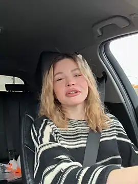 Snapshot of SMELLSEX chatting on October 12, 2025, 11:42 am SMELLSEX online show from October 12, 2025, 11:42 am