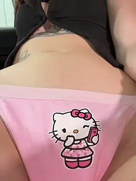 SMELLSEX online show from May 11, 2026, 2:45 pm