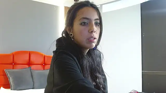 LiaMonroee  online show from February 11, 2026, 11:59 am