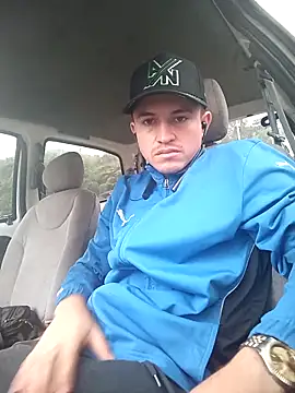 Loquendo2201 online show from November 24, 2025, 11:43 am