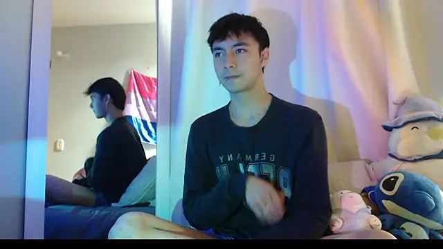 Snapshot of Noah_Blaze chatting on November 3, 2025, 6:42 pm Noah Blaze online show from November 3, 2025, 6:42 pm