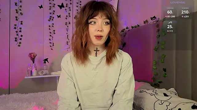 Snapshot of RileyVice chatting on November 29, 2025, 9:01 am RileyVice online show from November 29, 2025, 9:01 am