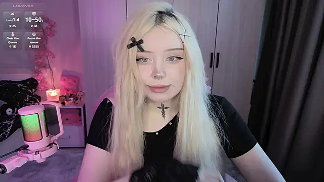RileyVice online show from June 21, 2026, 8:28 am