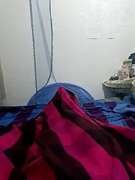 Snapshot of SHIFT1234 chatting on October 18, 2025, 5:14 pm SHIFT1234 online show from October 18, 2025, 5:14 pm