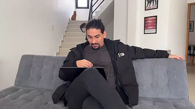 Snapshot of lenruy chatting on June 21, 2026, 4:31 pm lenruy online show from June 21, 2026, 4:31 pm