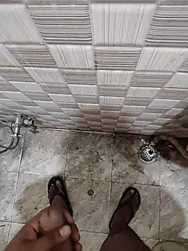 Snapshot of vers_negi9 chatting on October 17, 2025, 3:42 am vers negi9 online show from October 17, 2025, 3:42 am