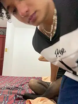 Nezuko-uWux online show from September 14, 2025, 4:22 am